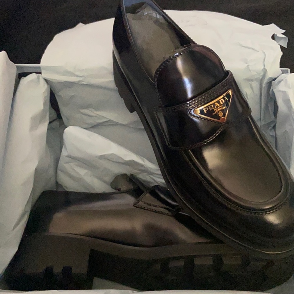 Calzature Donna Prada shoes size 38.5  8.5
